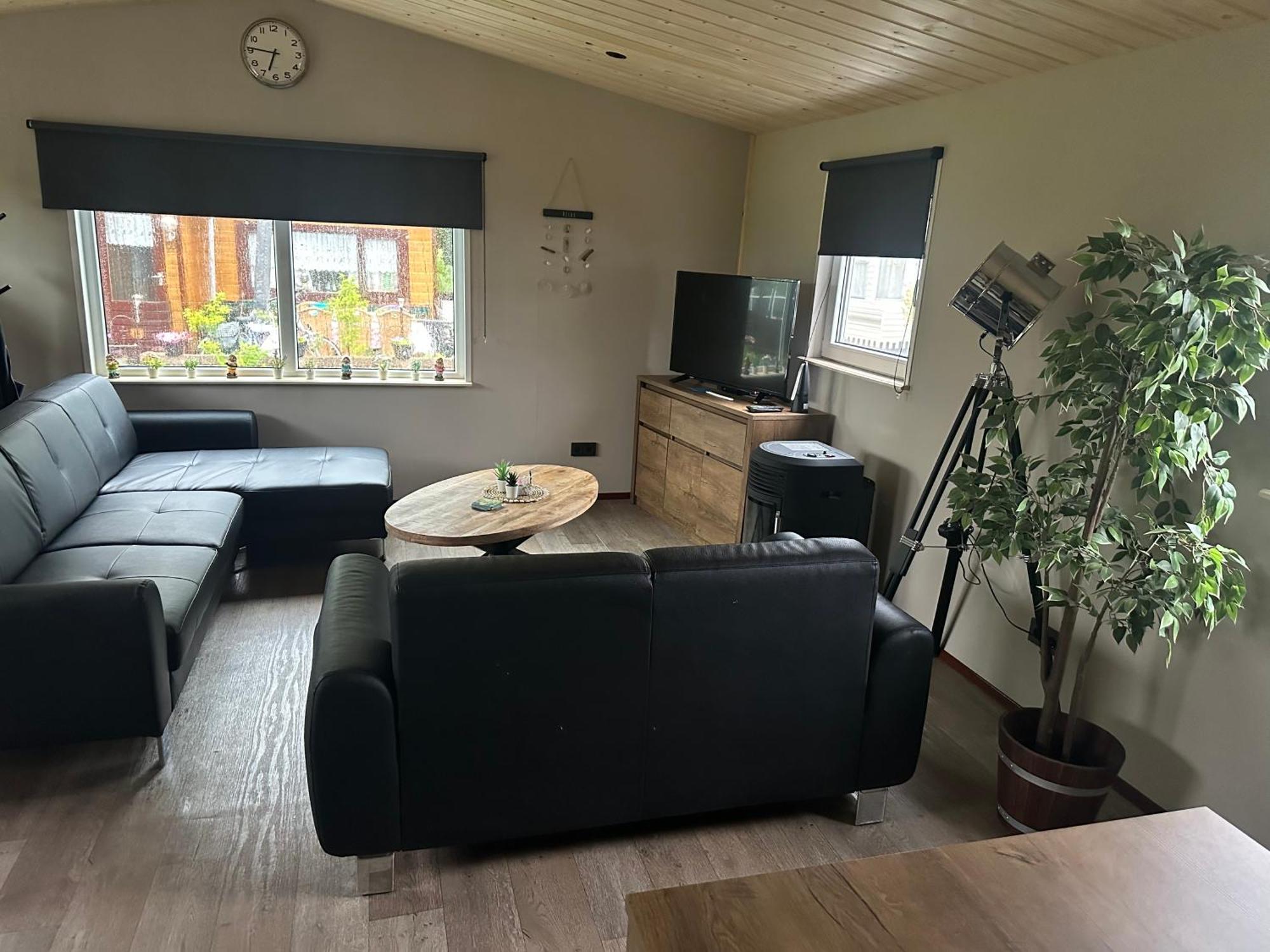 Bungalow Aan De Thoolse Kust Poortvliet Extérieur photo
